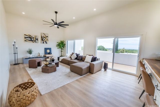 92-517 Awawa Place A, Kapolei, HI 96707