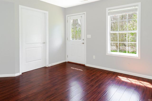 1250 W Adams Hill Cir Apt 402, Bloomington, IN 47403