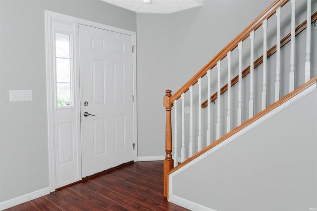 1250 W Adams Hill Cir Apt 402, Bloomington, IN 47403