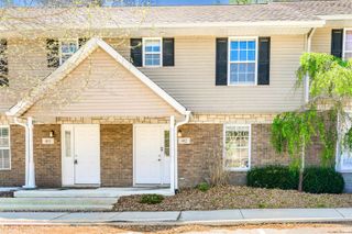 1250 W Adams Hill Cir Apt 402, Bloomington, IN 47403