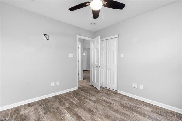 212 Cortland LN, Virginia Beach, VA 23452