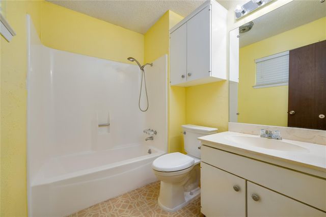 11508 Pyreneese DR, Austin, TX 78759