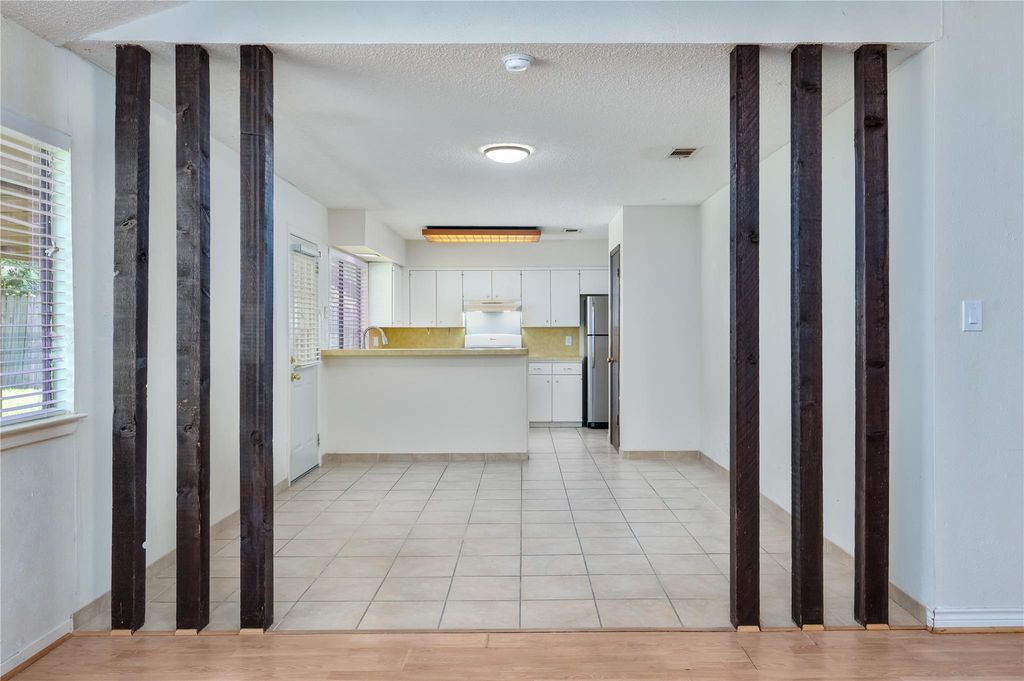 11508 Pyreneese DR, Austin, TX 78759