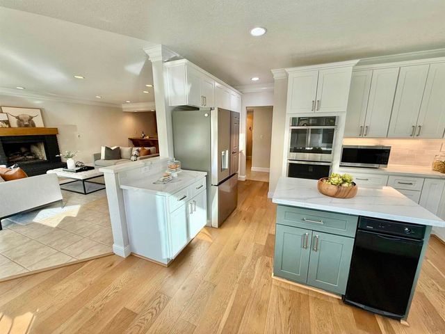 120 Canyon Lakes Way, San Ramon, CA 94582