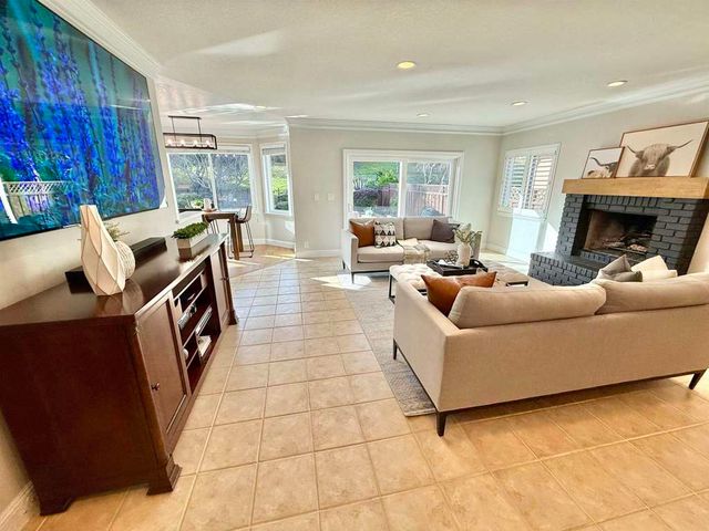 120 Canyon Lakes Way, San Ramon, CA 94582