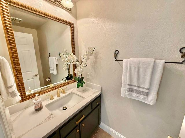 120 Canyon Lakes Way, San Ramon, CA 94582