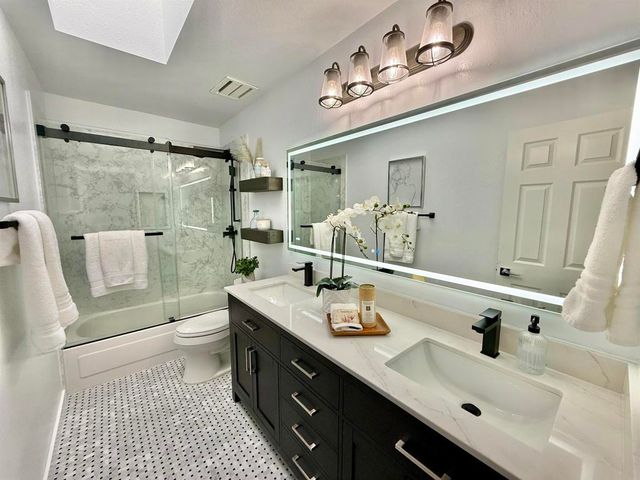 120 Canyon Lakes Way, San Ramon, CA 94582