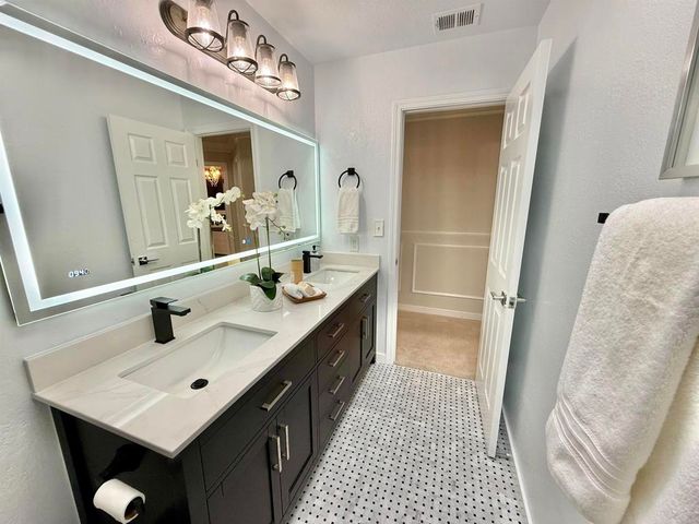 120 Canyon Lakes Way, San Ramon, CA 94582