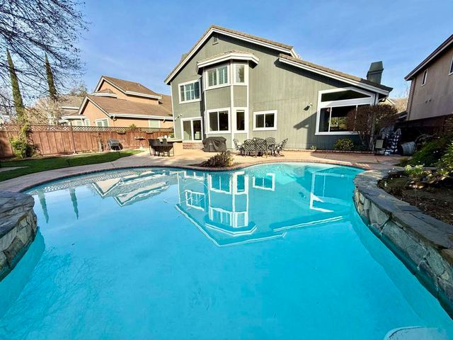 120 Canyon Lakes Way, San Ramon, CA 94582