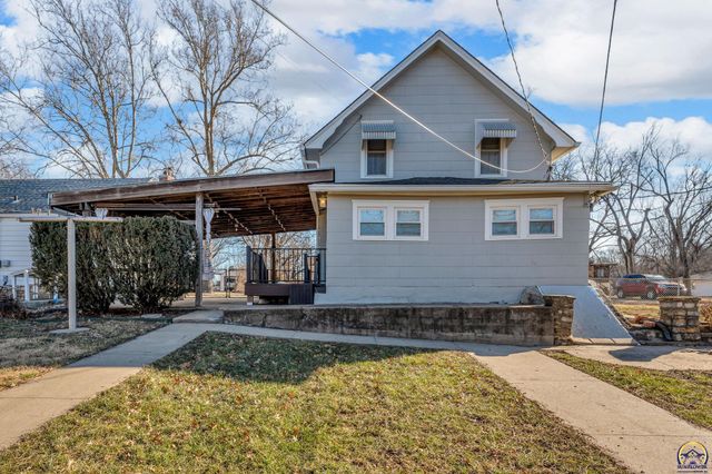 2725 SE Pennsylvania AVE, Topeka, KS 66605