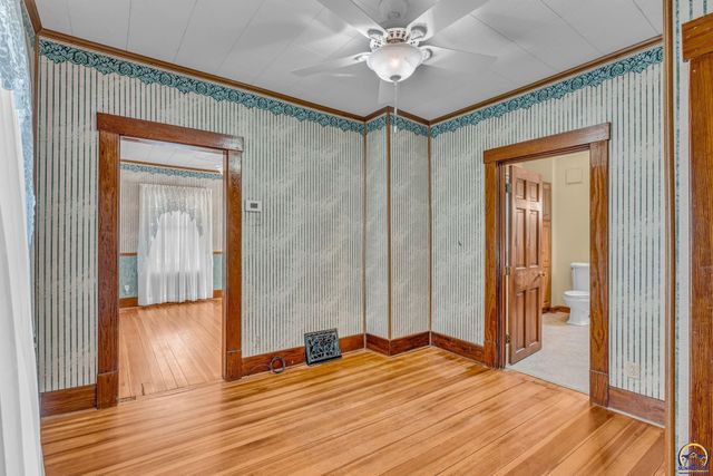 2725 SE Pennsylvania AVE, Topeka, KS 66605