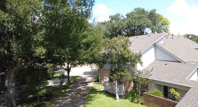 11407 Long Pine Drive, Houston, TX 77077