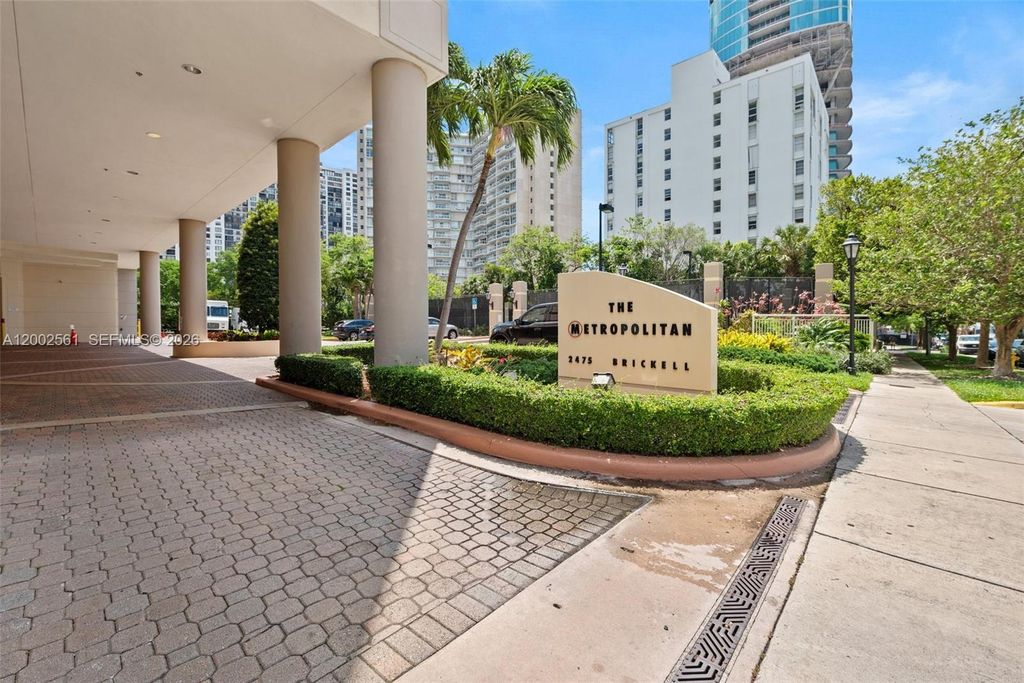 2475 Brickell Ave 1805, Miami, FL 33129