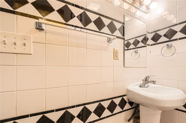1723 Ritcherson SE Street, Marietta, GA 30060