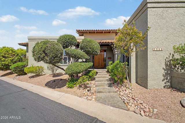 5988 N ECHO CANYON Drive, Phoenix, AZ 85018