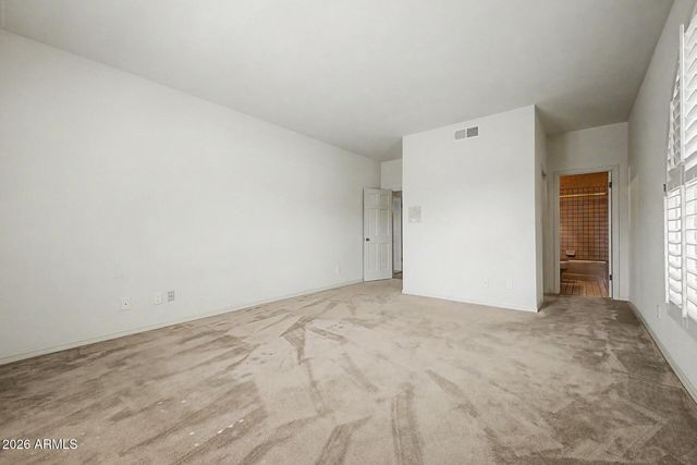 5988 N ECHO CANYON Drive, Phoenix, AZ 85018