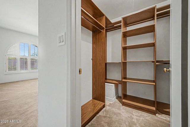 5988 N ECHO CANYON Drive, Phoenix, AZ 85018