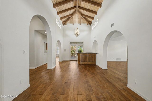 5988 N ECHO CANYON Drive, Phoenix, AZ 85018