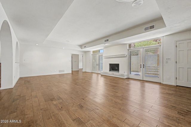 5988 N ECHO CANYON Drive, Phoenix, AZ 85018