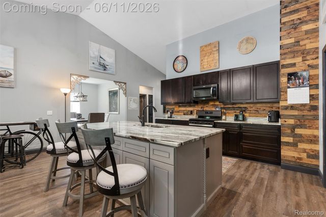 3099 Fruit Street, Clay Township, MI 48001
