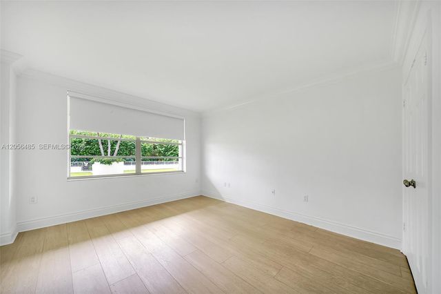 199 Ocean Lane Drive 201, Key Biscayne, FL 33149