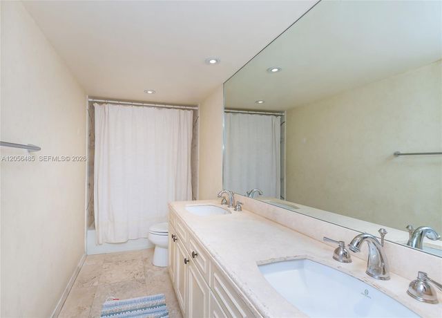 199 Ocean Lane Drive 201, Key Biscayne, FL 33149