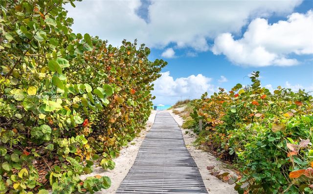 199 Ocean Lane Drive 201, Key Biscayne, FL 33149