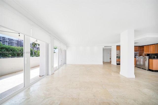 199 Ocean Lane Drive 201, Key Biscayne, FL 33149
