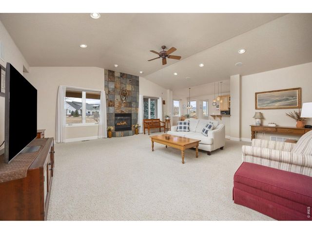 4251 Malibu Dr, Berthoud, CO 80513