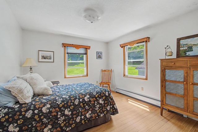 136-138 Ritchie Avenue, Milton, VT 05468