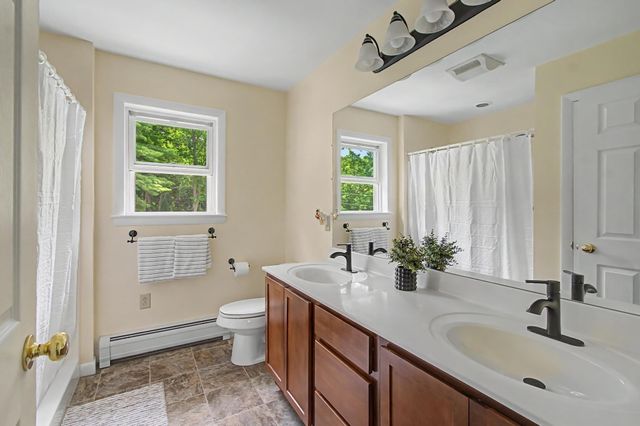 136-138 Ritchie Avenue, Milton, VT 05468