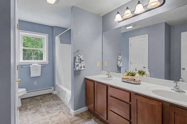 136-138 Ritchie Avenue, Milton, VT 05468