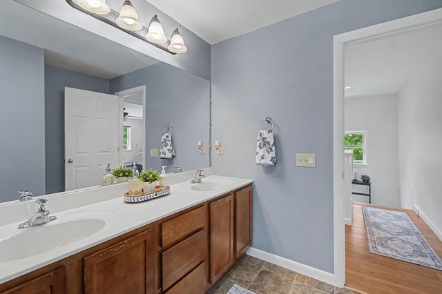 136-138 Ritchie Avenue, Milton, VT 05468