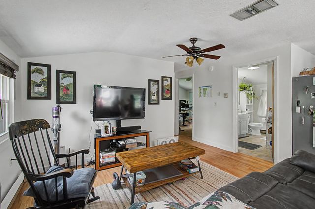 136-138 Ritchie Avenue, Milton, VT 05468