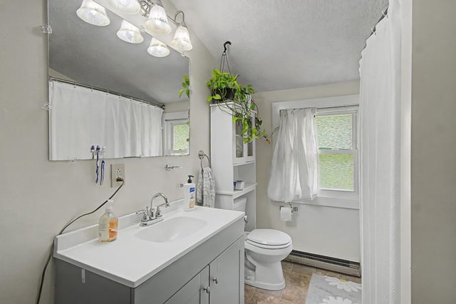 136-138 Ritchie Avenue, Milton, VT 05468