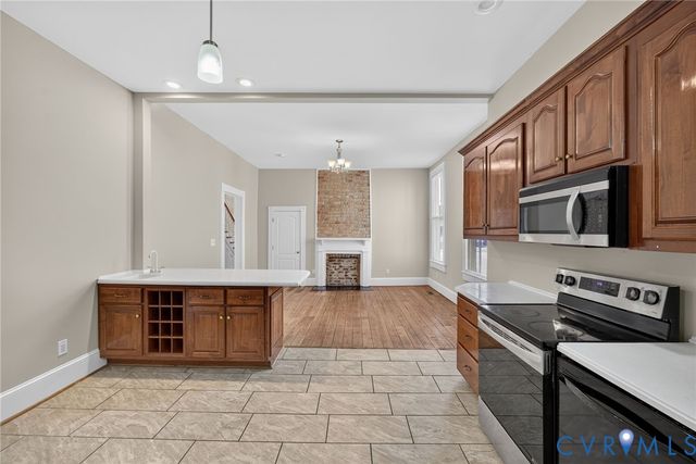 839 W High St, Petersburg, VA 23803