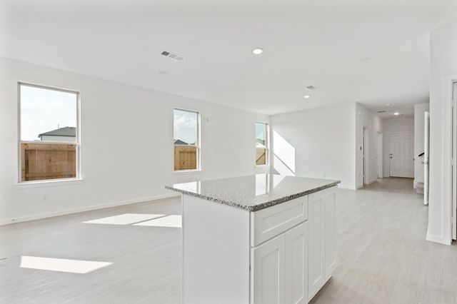 1026 S Oakhurst Drive, Dayton, TX 77535