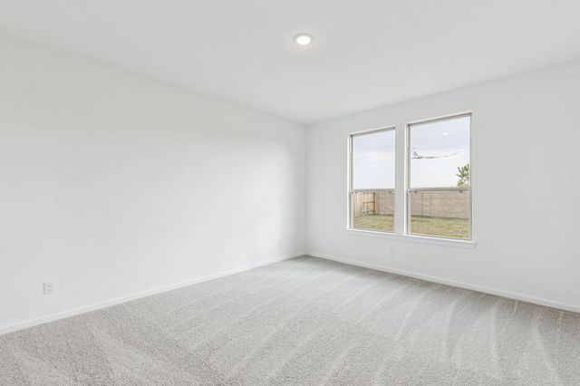 1026 S Oakhurst Drive, Dayton, TX 77535