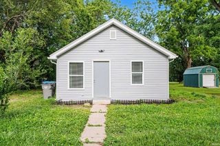 56527 Shore Avenue, Elkhart, IN 46516