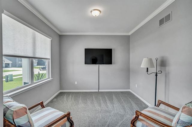 52361 Wellington Valley Drive, Macomb, MI 48042