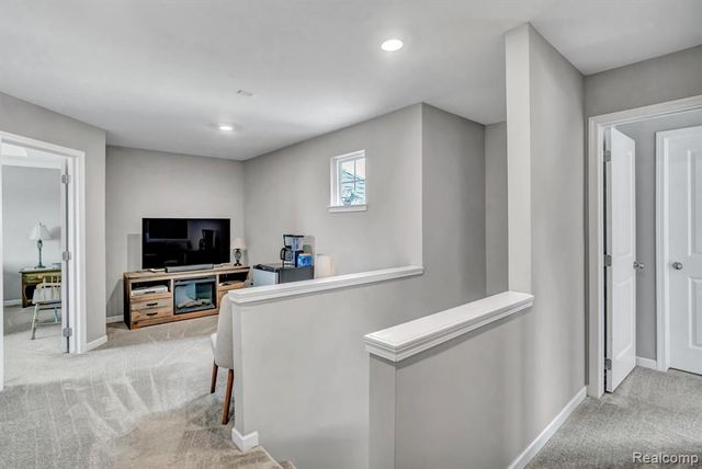 52361 Wellington Valley Drive, Macomb, MI 48042