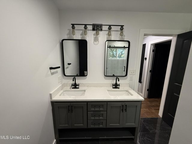 2321 Arbor Drive, Biloxi, MS 39531