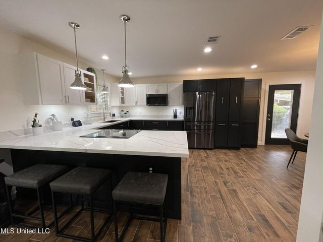 2321 Arbor Drive, Biloxi, MS 39531