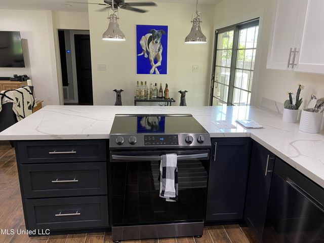 2321 Arbor Drive, Biloxi, MS 39531