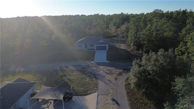 2959 W Admiral Lane, Citrus Springs, FL 34433