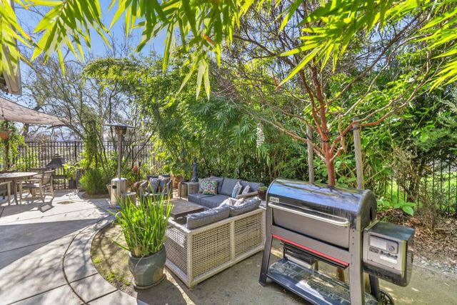 6179 Neff Ct, Citrus Heights, CA 95610