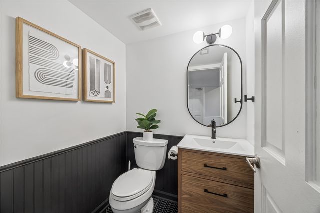 5312 HOWARD Avenue, Western Springs, IL 60558