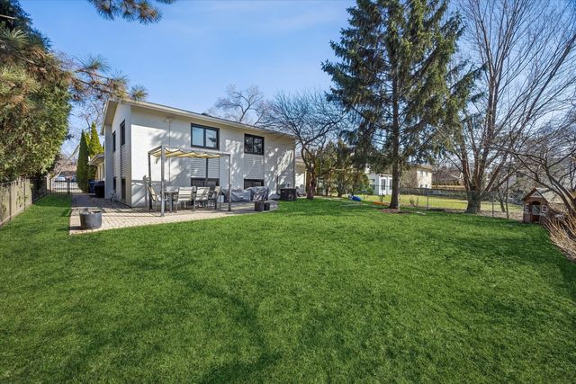 5312 HOWARD Avenue, Western Springs, IL 60558