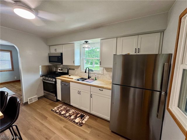 3706 Fargo Drive, Ashtabula, OH 44004