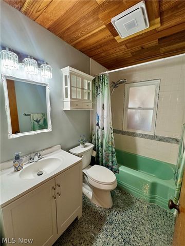 3706 Fargo Drive, Ashtabula, OH 44004